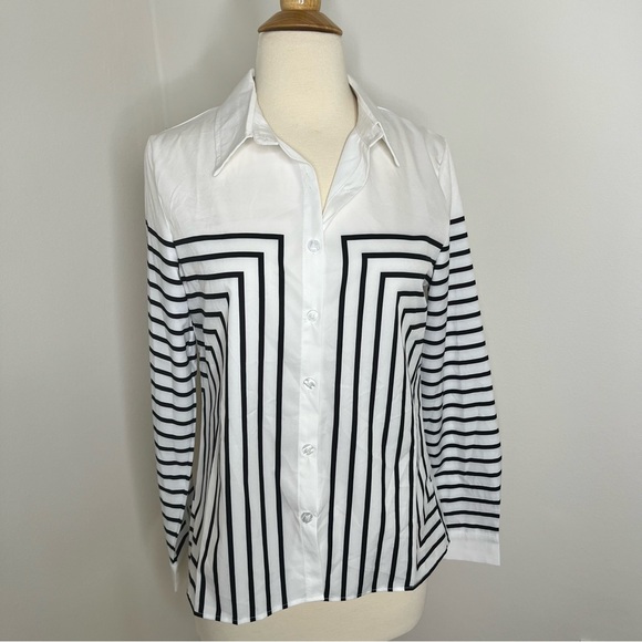 Black White Geo Print Button front blouse silky size small - Picture 6 of 12